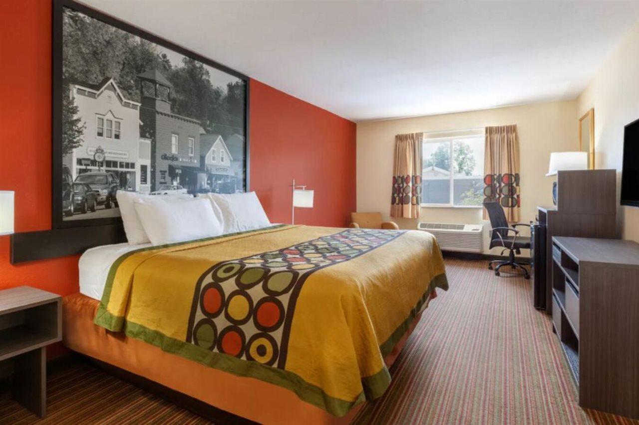 ซูเปอร์ 8 บาย วินด์แฮม บิ๊ก แรพิดส์ Motel บิกแรพิดส์ ภายนอก รูปภาพ