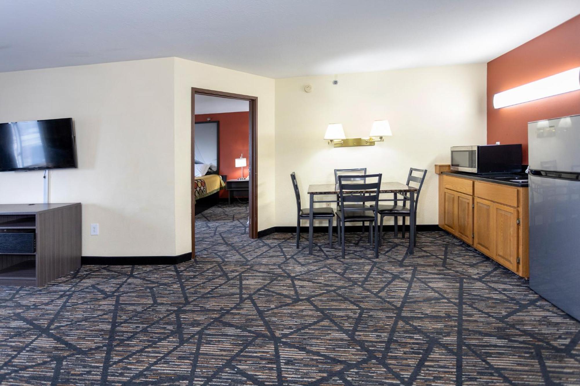 ซูเปอร์ 8 บาย วินด์แฮม บิ๊ก แรพิดส์ Motel บิกแรพิดส์ ภายนอก รูปภาพ
