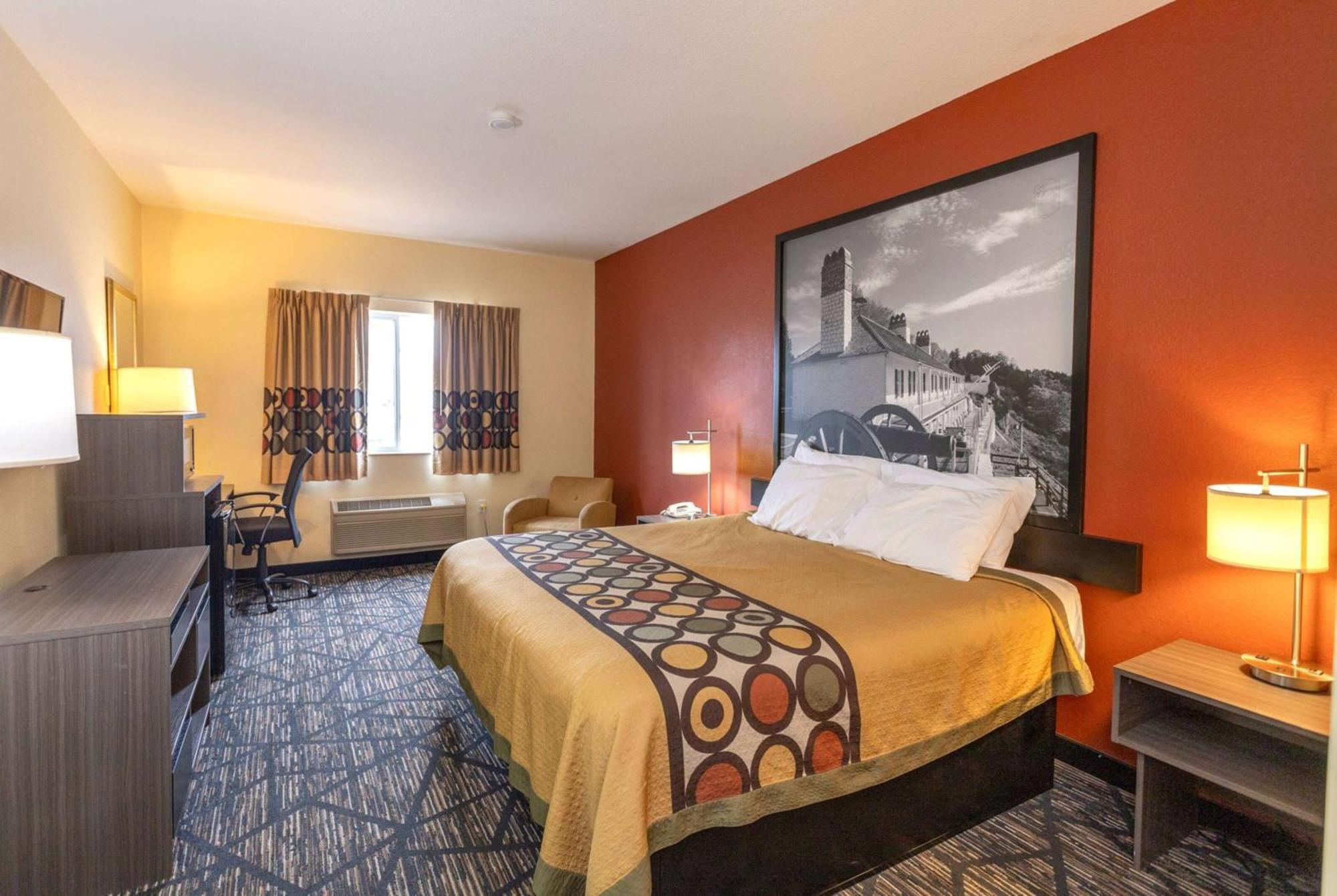 ซูเปอร์ 8 บาย วินด์แฮม บิ๊ก แรพิดส์ Motel บิกแรพิดส์ ภายนอก รูปภาพ
